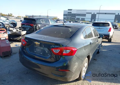 2018 Chevrolet Cruze Lt Auto z USA, uszkodzony, nr VIN 1G1BE5SM1J7227545